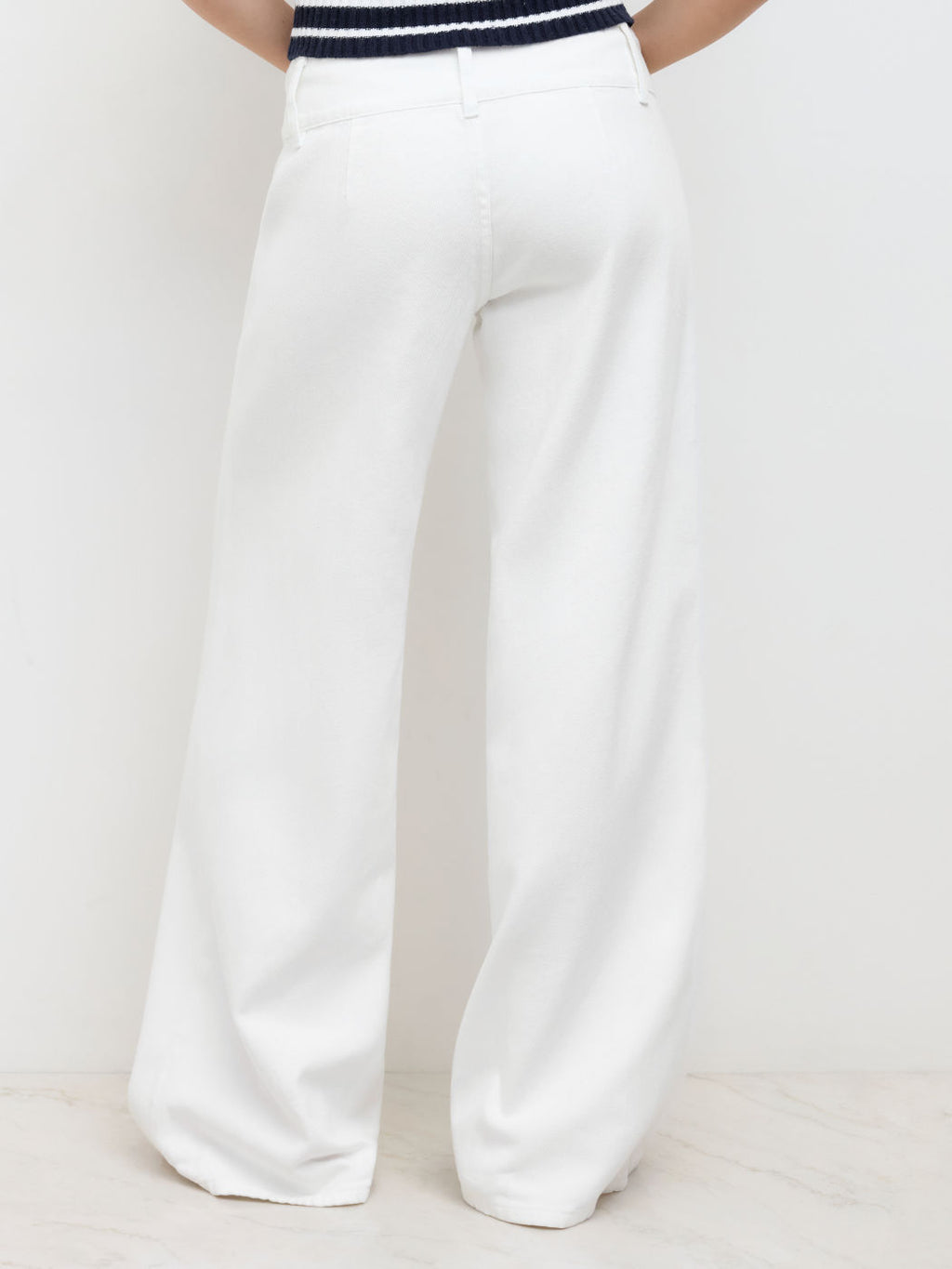 Pure Ease High-Waist Wide Jeans