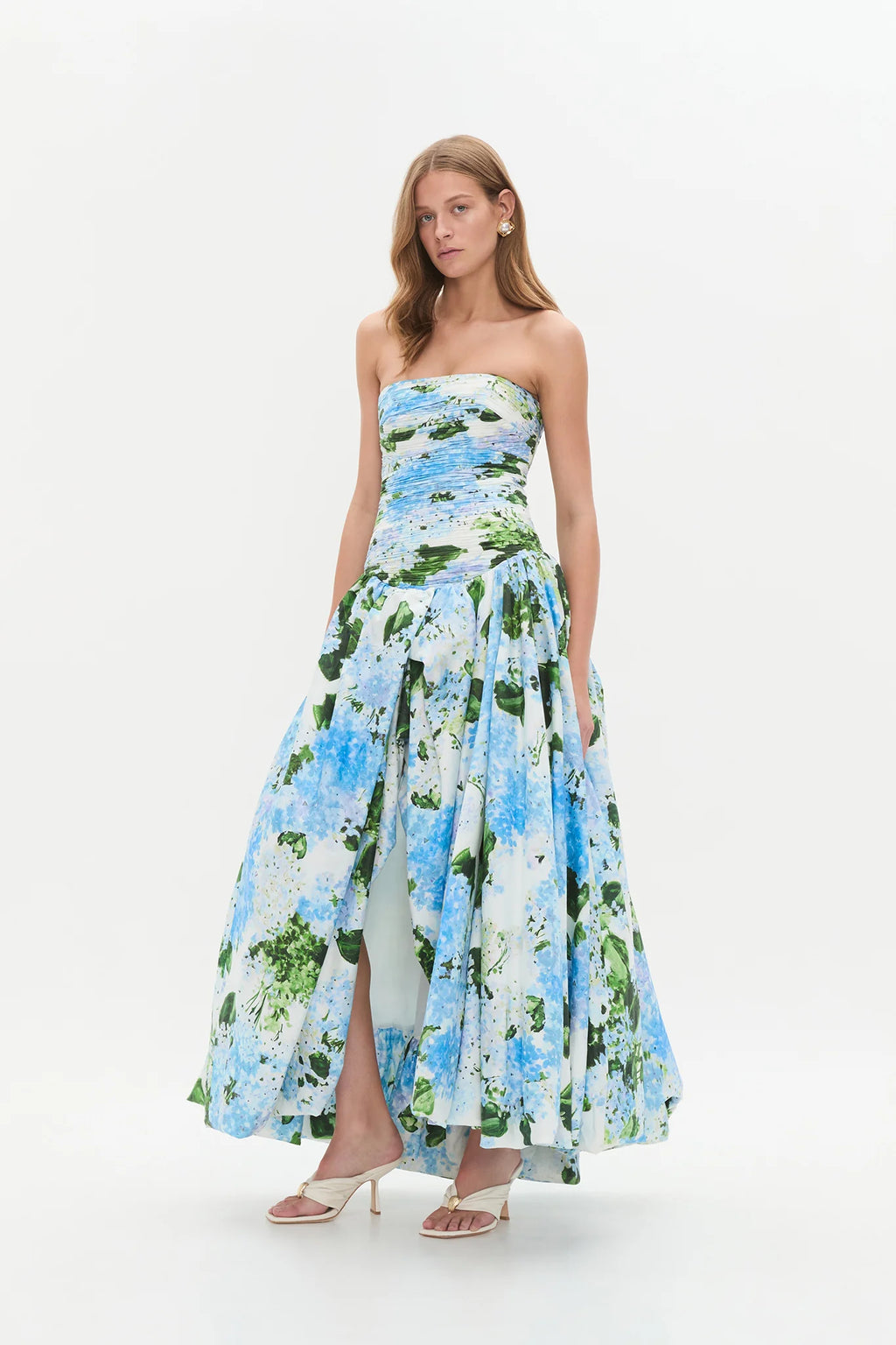 Behold Maxi Dress - Blue hydrangea