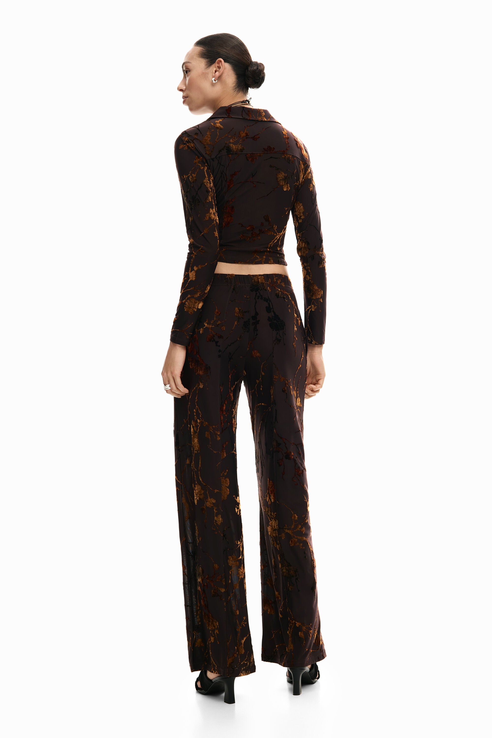 Cocoa Bloom Fitted Top