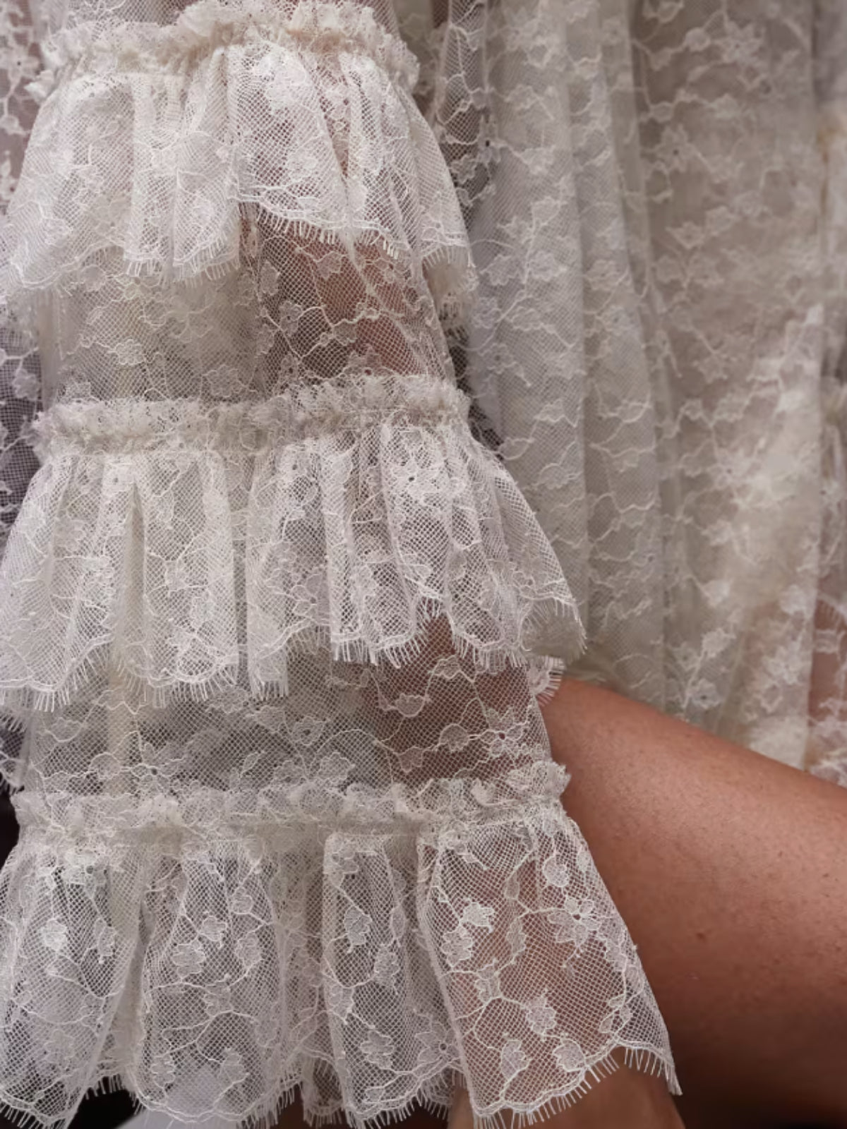 Women’s Lace Tiered Sleeve Blouse