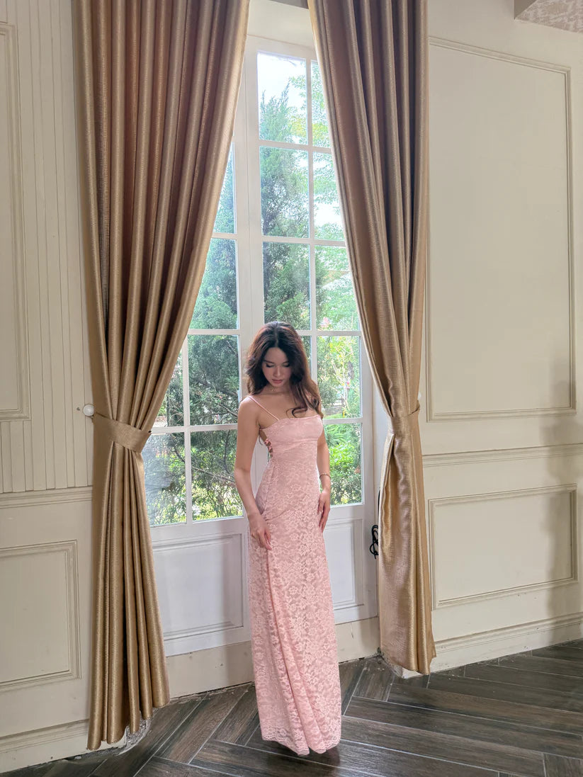 Roselle Lace Grace Gown