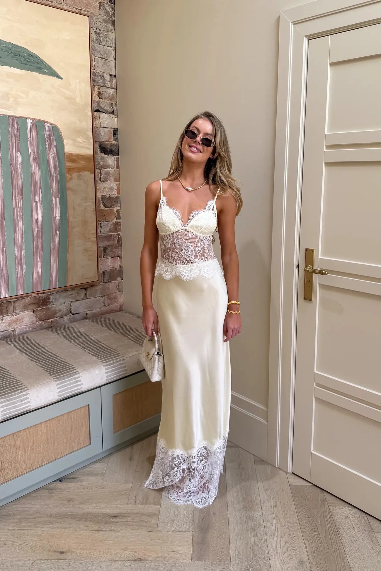 Ivory Élan Lace Satin Gown
