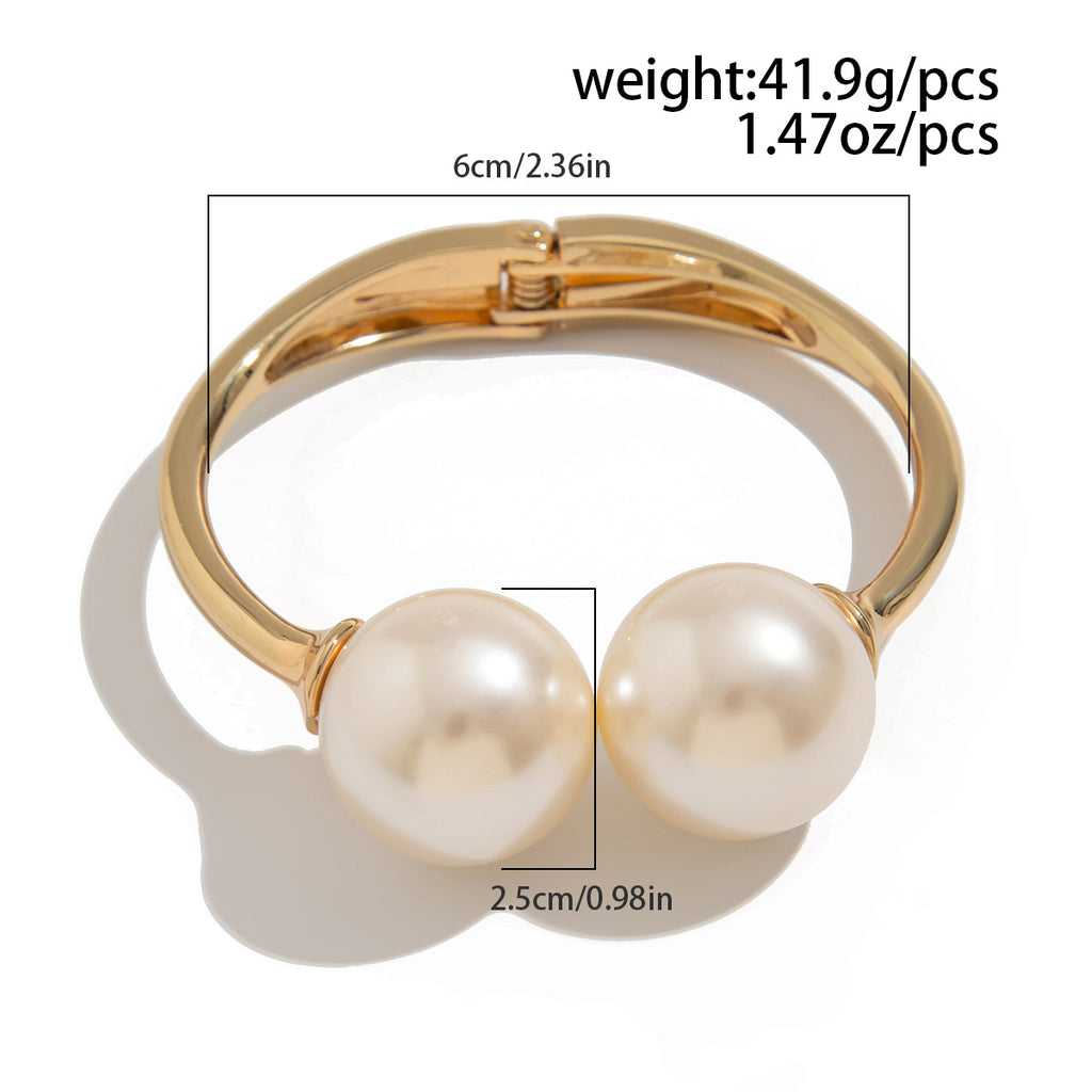 Lunara Layered Disc Bracelet Set