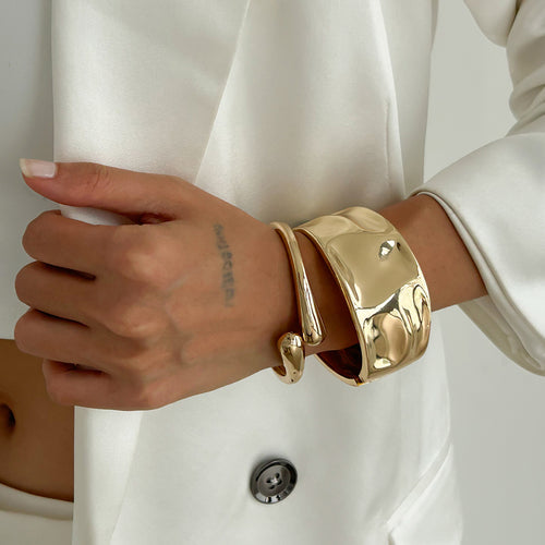 Auréa Sculpted Spring Cuff Set