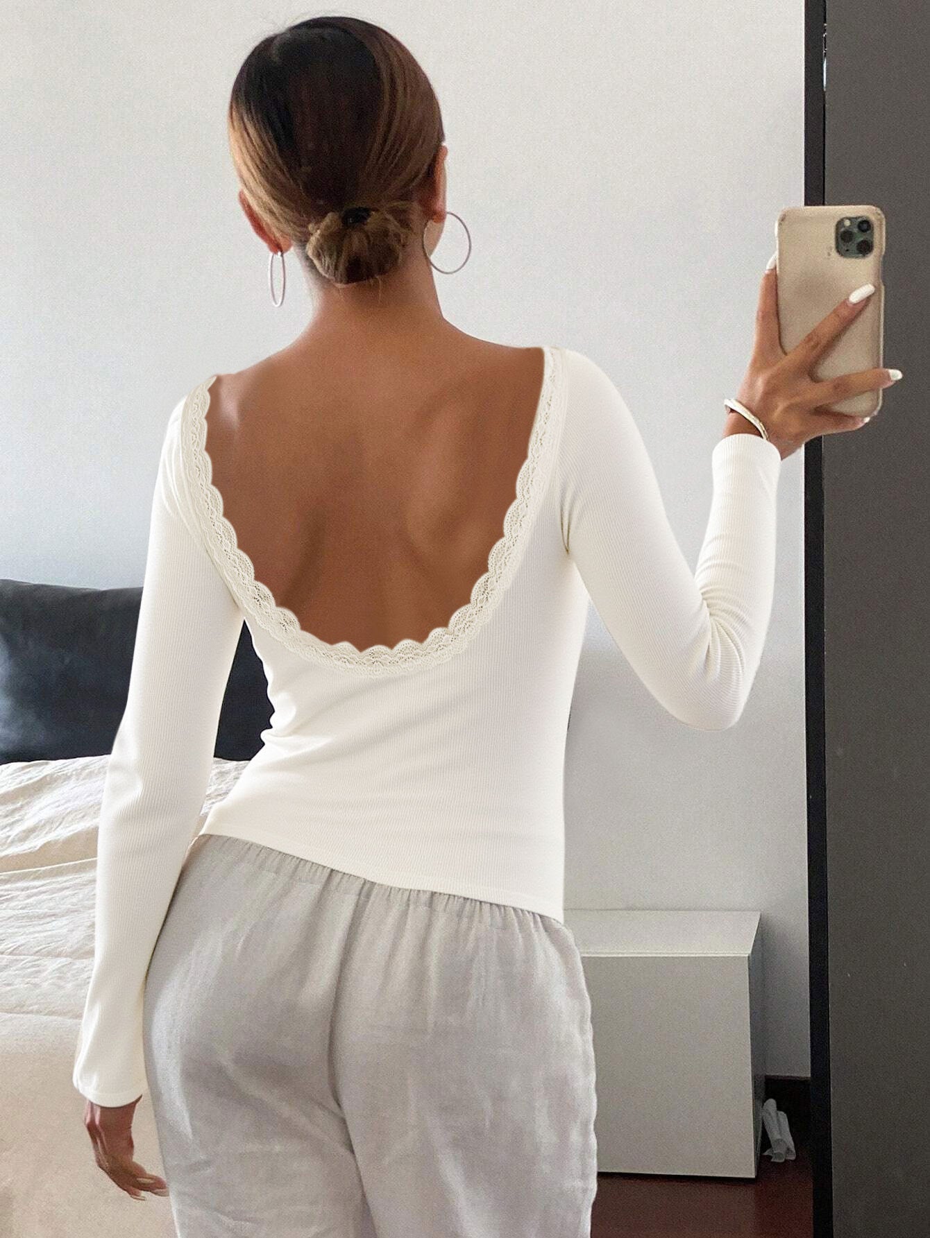 Fitted Lace Long Sleeve Blouse