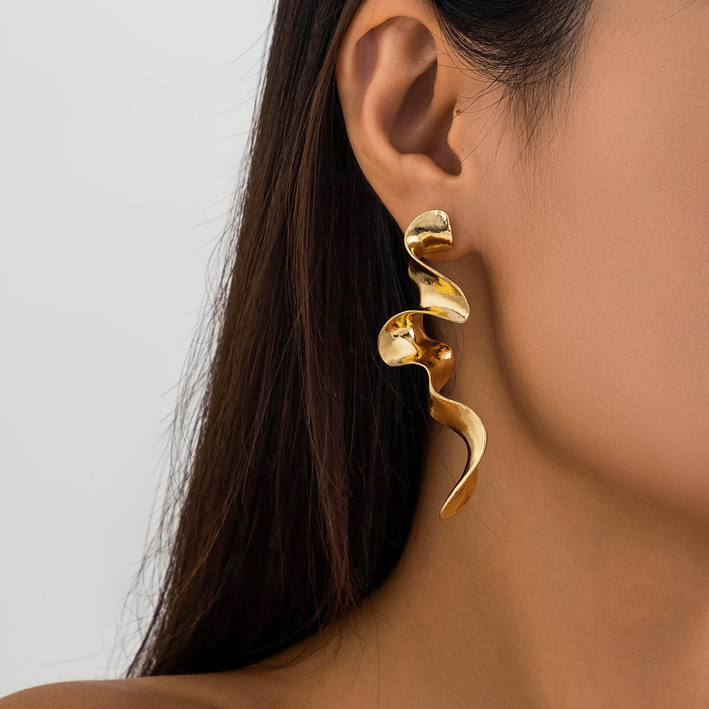 Auréa Liquid Form Studs Earrings