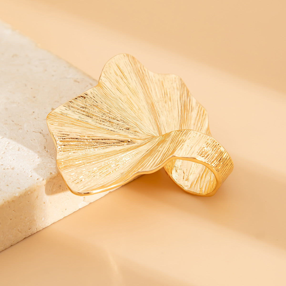 Auréa Pleat Luxe Ring