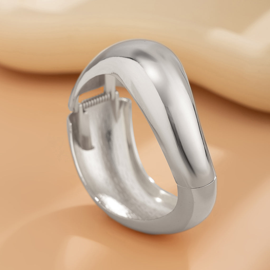 Metallic Teardrop Spring Bangle