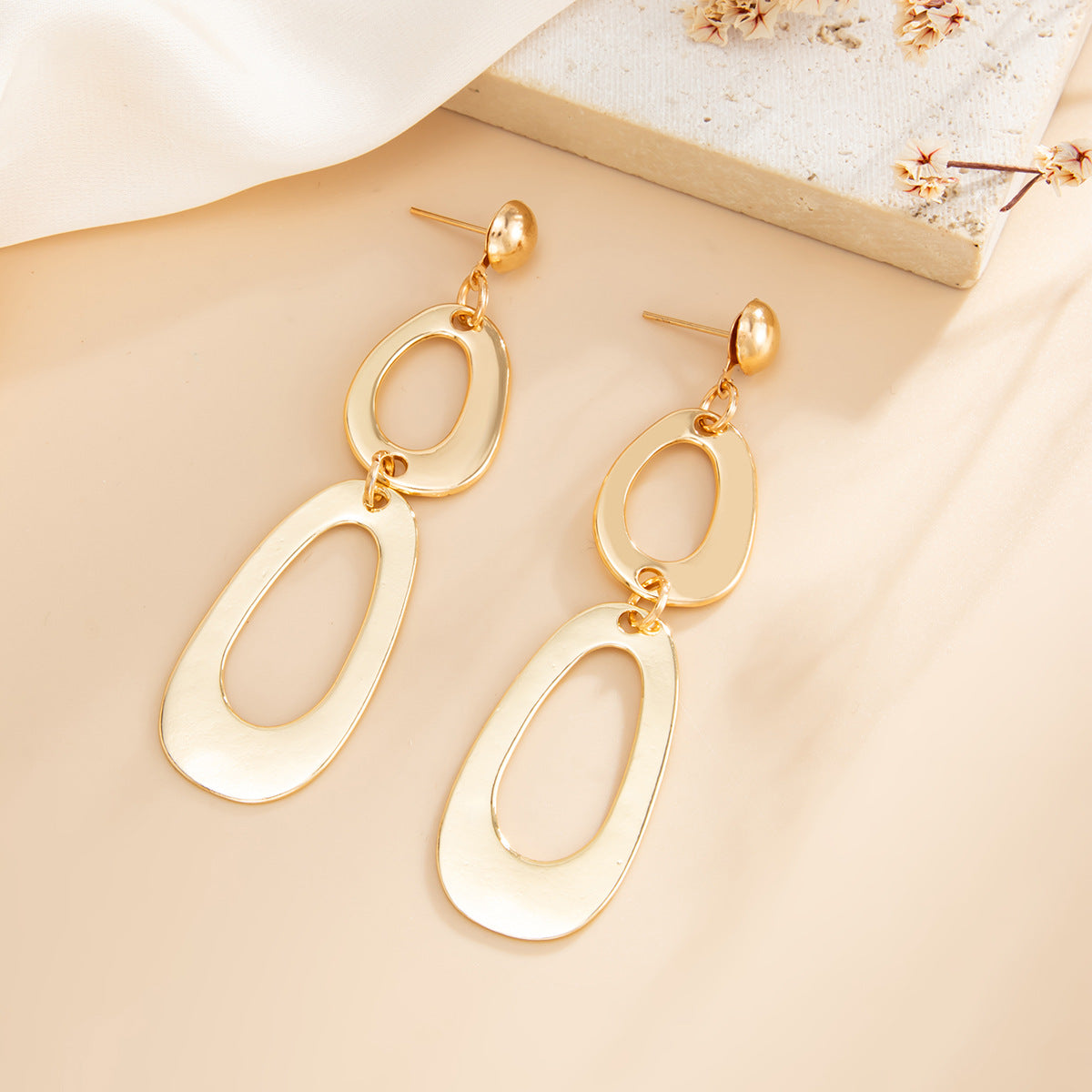 Gold O-Ring Hollow Chain Jewelry Set