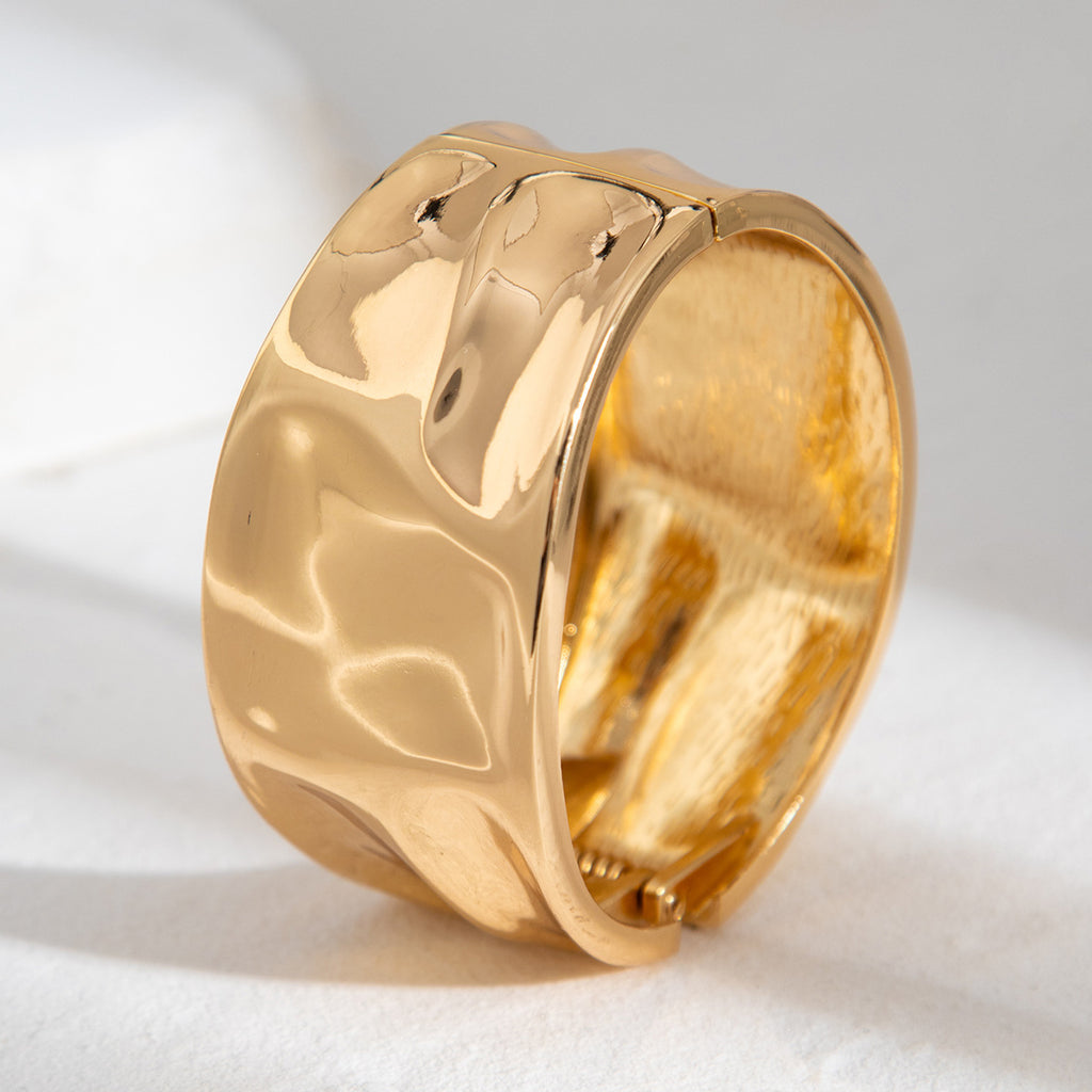 Auréa Sculpted Spring Cuff Set