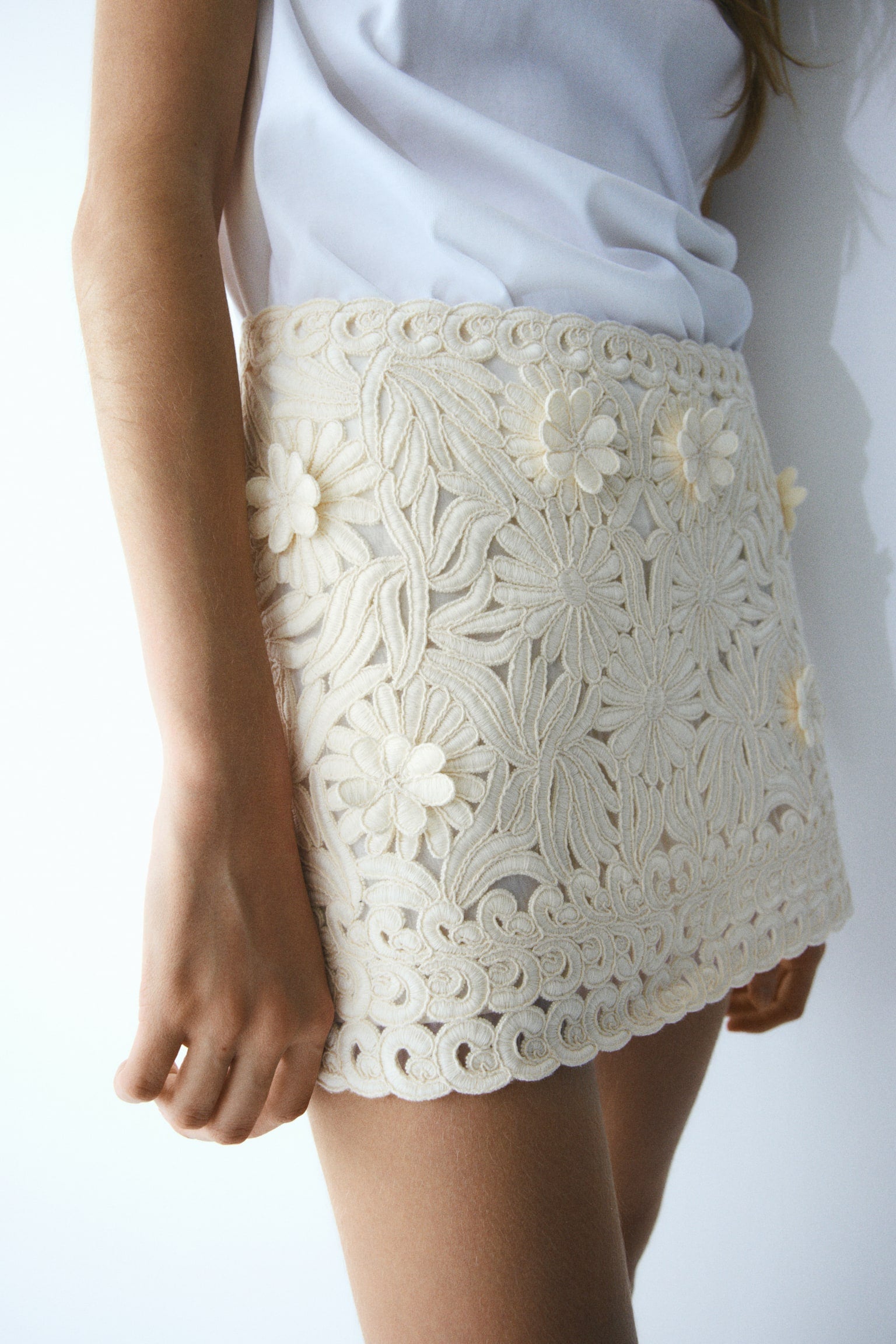 Lumiere Blanc Mini Skirt