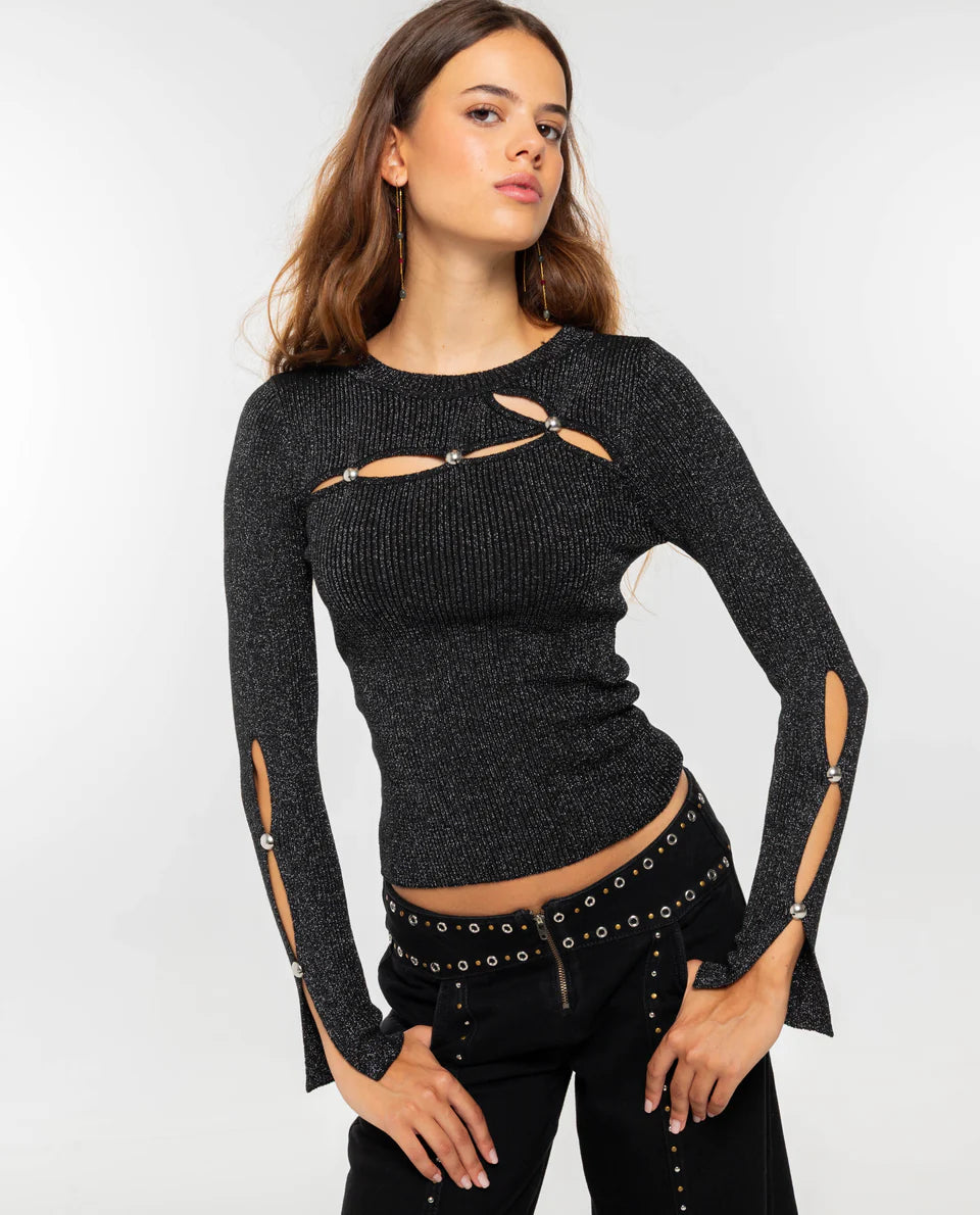 Slim Fit Sweater – Elegant Knit Top